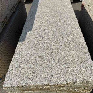 西安 黄金麻花岗岩荔枝面毛板，半成品