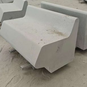 西安 芝麻白花岗岩异形坐凳，石凳