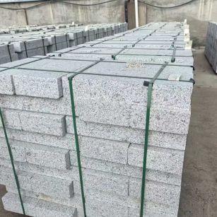 西安 白麻花岗岩路沿石，弧形路沿石，道牙石，马路牙子，界石，路缘石，平沿石，直岩石，平缘石等