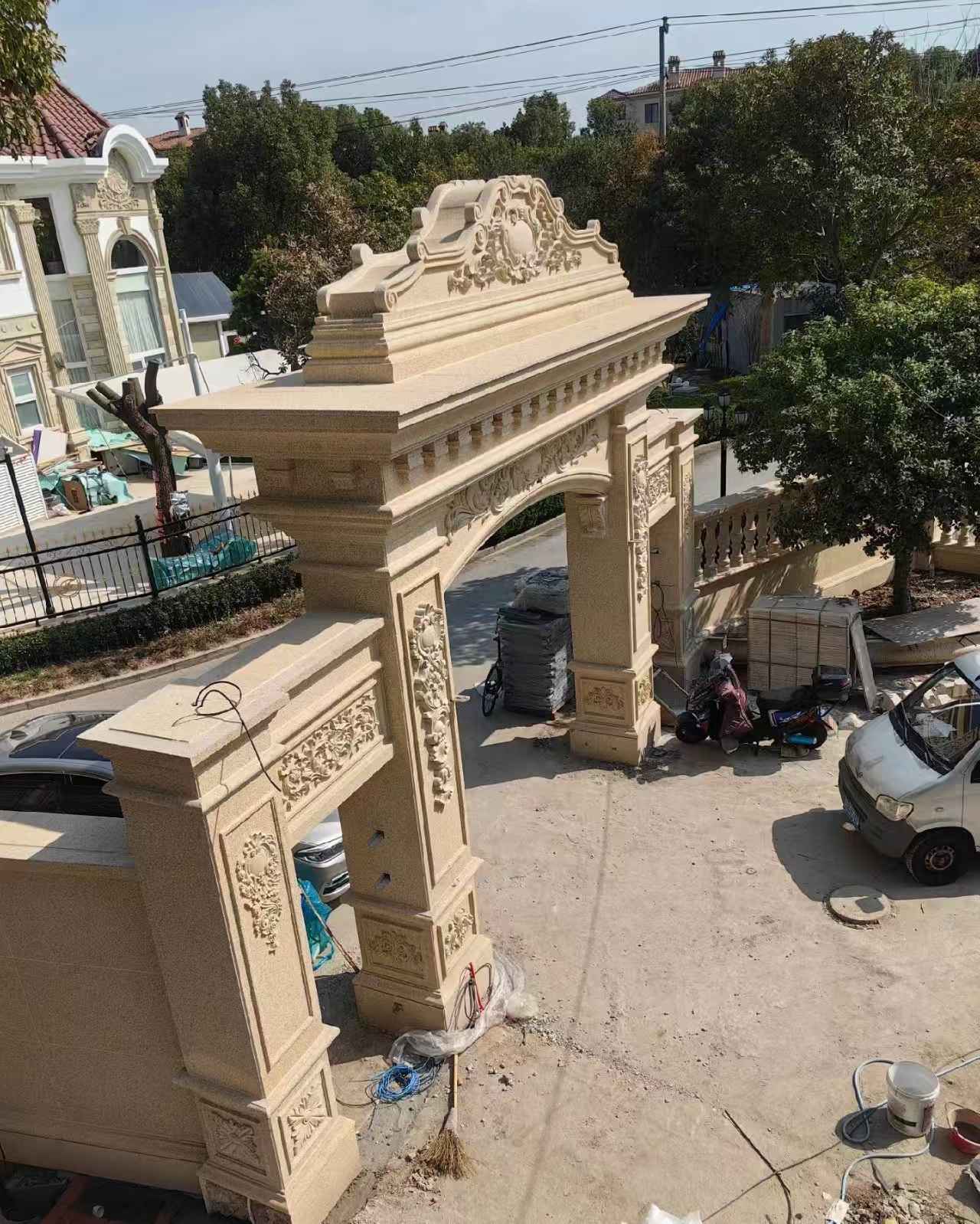 西安 黄金麻荔枝面花岗岩别墅门楼