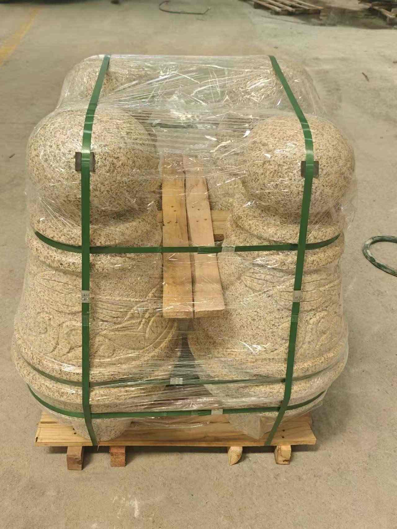 西安 黄金麻异形定制雕花——棒棒糖挡车柱