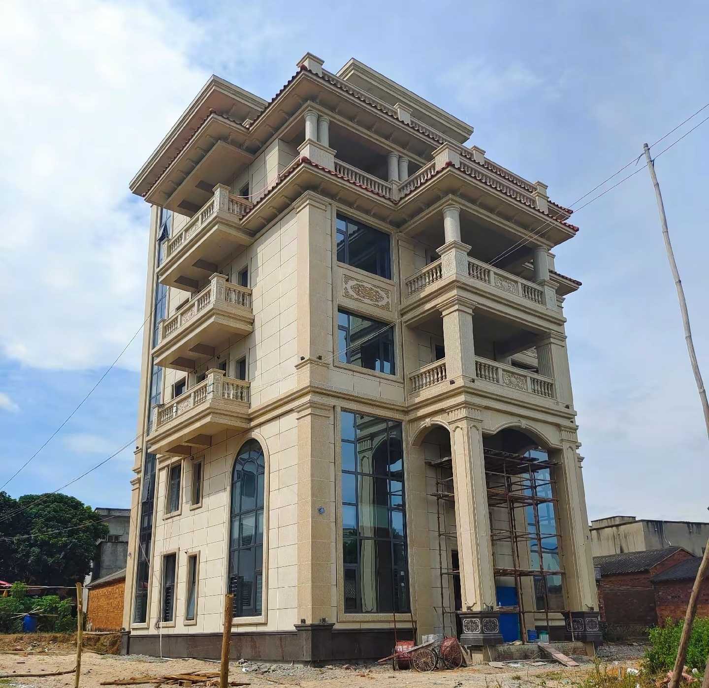 西安 黄金麻花岗岩石材别墅外墙干挂搭配（雕花栏杆花瓶柱门楼罗马柱）