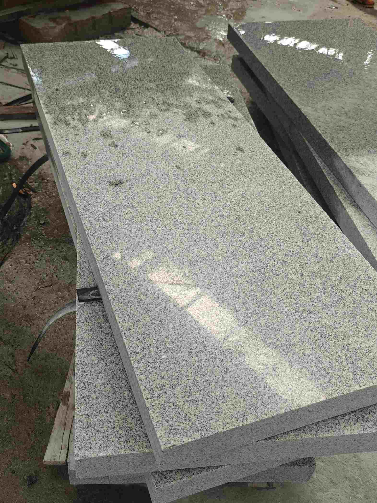 西安 芝麻白栏杆料半成品