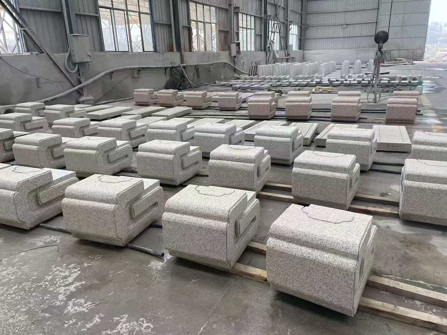 西安 白麻花岗岩异形加工-石凳，坐凳