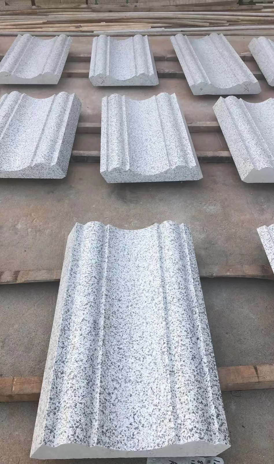 西安 白麻花岗岩光面别墅线条